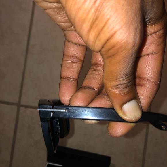 Givenchy Sunglasses - Picture 3 of 6